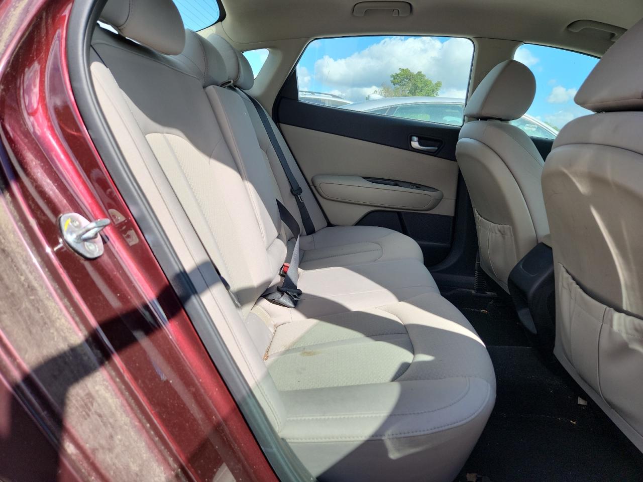 2016 Kia Optima Lx VIN: 5XXGT4L30GG030840 Lot: 68954505