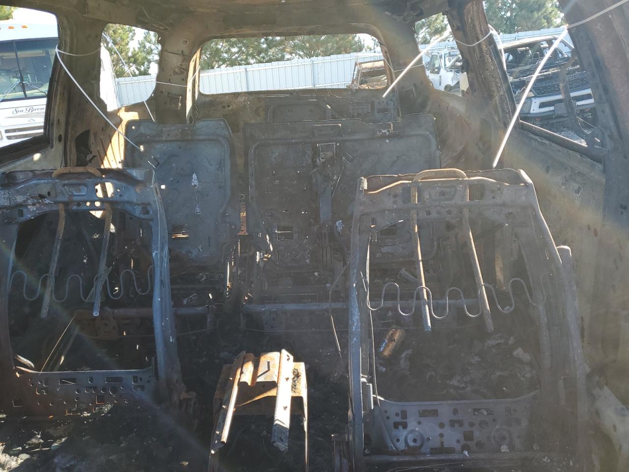 2011 GMC Acadia Sle VIN: 1GKKRNED1BJ334496 Lot: 83818425