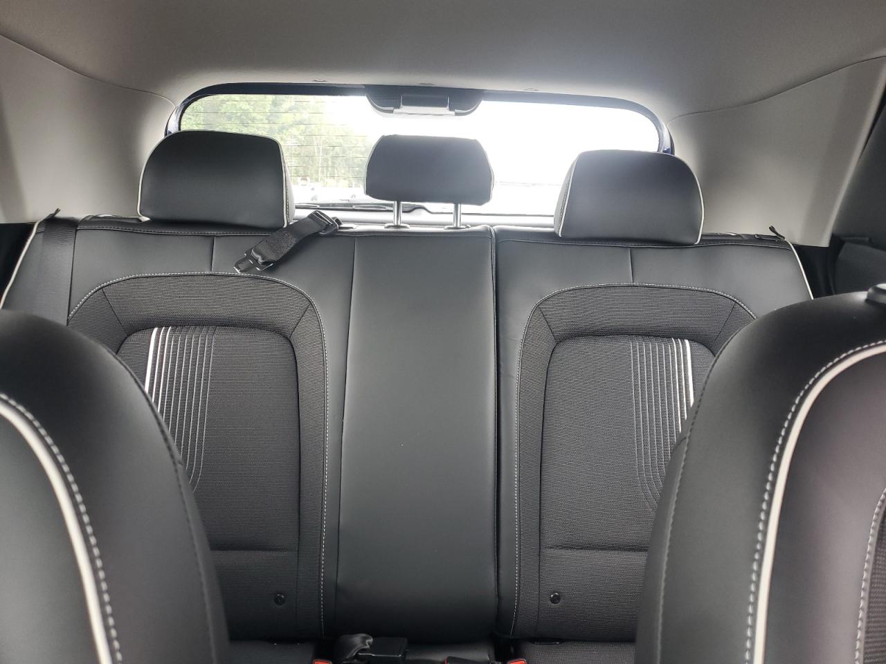 2023 Hyundai Venue Sel VIN: KMHRC8A38PU245326 Lot: 72057405