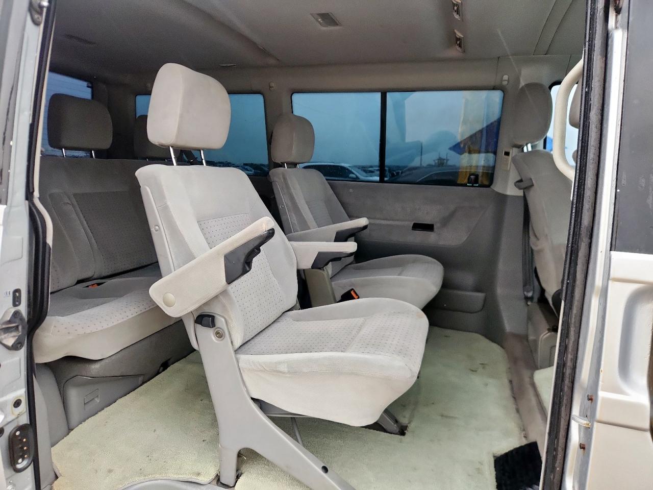 2002 Volkswagen Eurovan Gls VIN: WV2KB47042H008513 Lot: 83827755