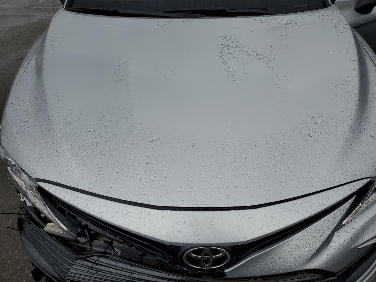 2021 Toyota Camry Le VIN: 4T1C11AK0MU573765 Lot: 81415575