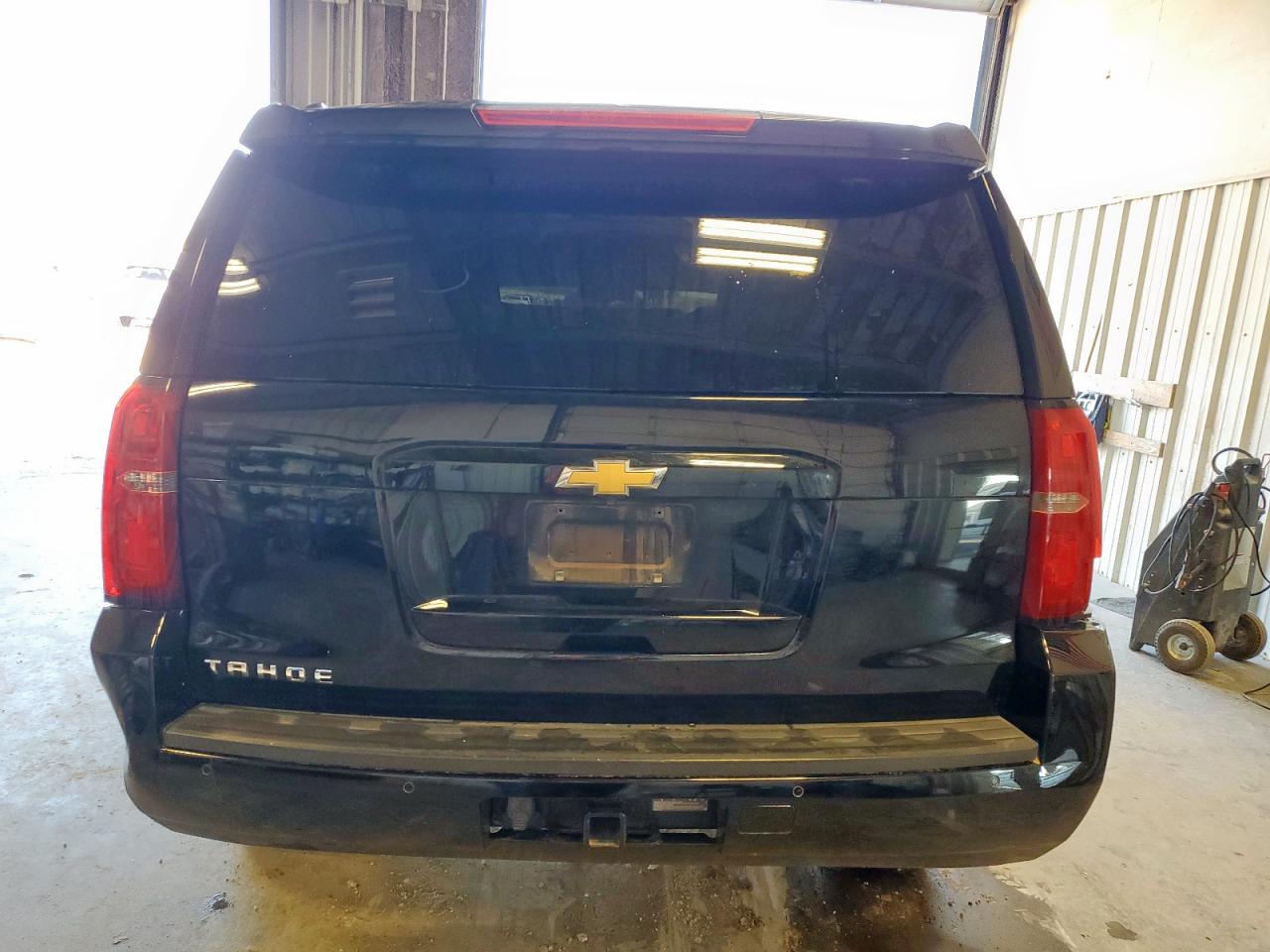 2019 Chevrolet Tahoe K1500 Lt VIN: 1GNSKBKC8KR104795 Lot: 81811545