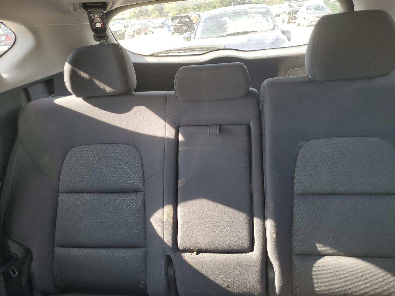 2018 Hyundai Tucson Value VIN: KM8J33A28JU783197 Lot: 82153465