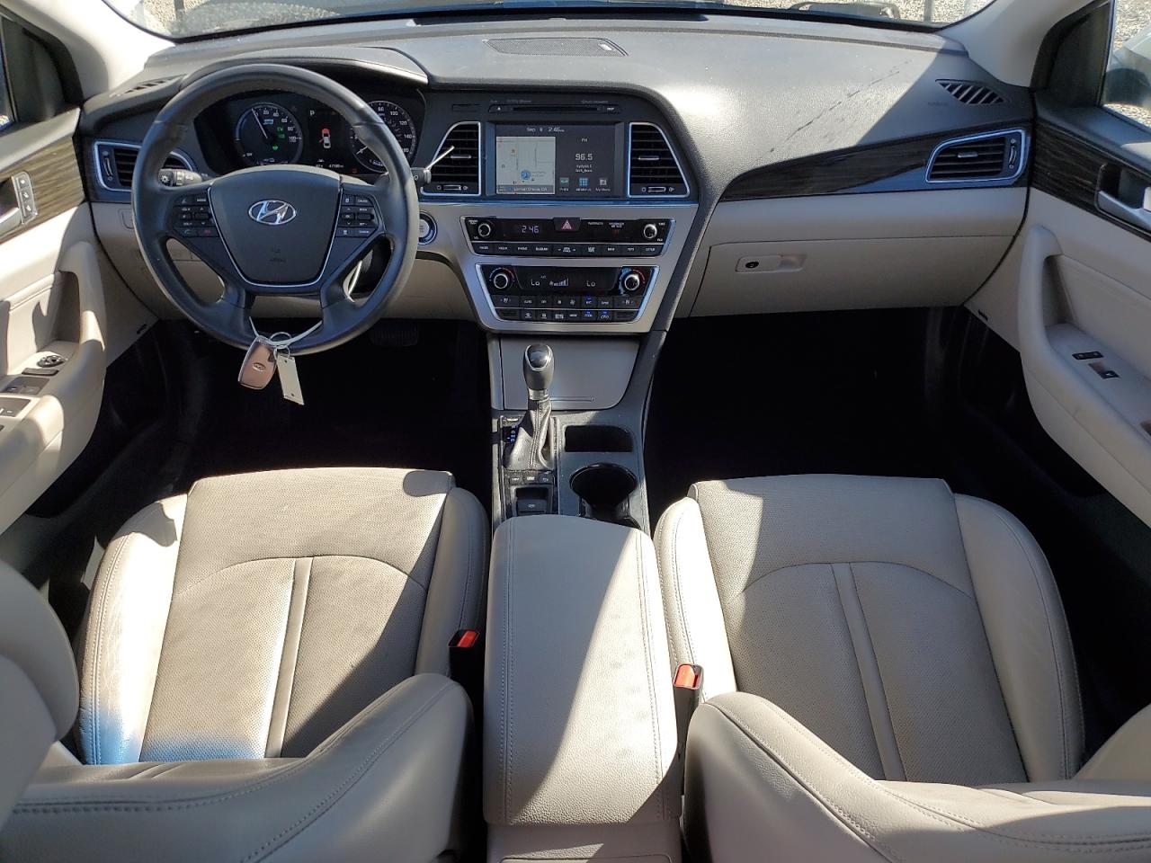 2017 Hyundai Sonata Plug-In Hybrid VIN: KMHE54L29HA071632 Lot: 71009115