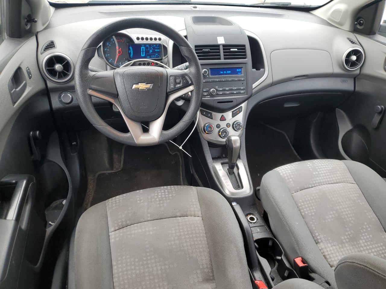 2015 Chevrolet Sonic Ls VIN: 1G1JA6SH2F4185041 Lot: 81253315