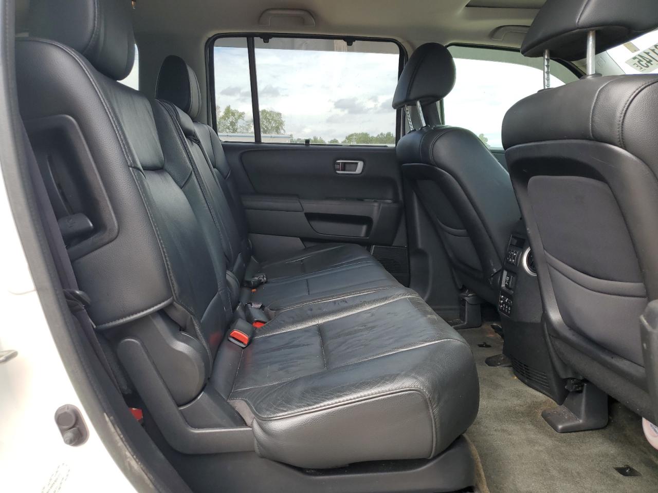 2015 Honda Pilot Touring VIN: 5FNYF4H99FB041278 Lot: 81801145