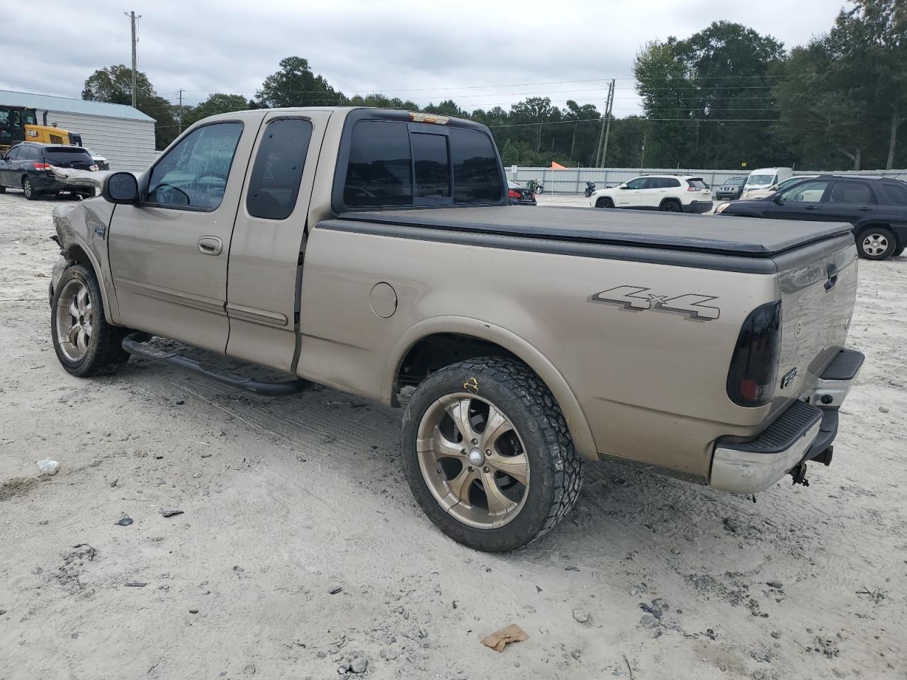2002 Ford F150 VIN: 1FTRX18L42KB04604 Lot: 81893275