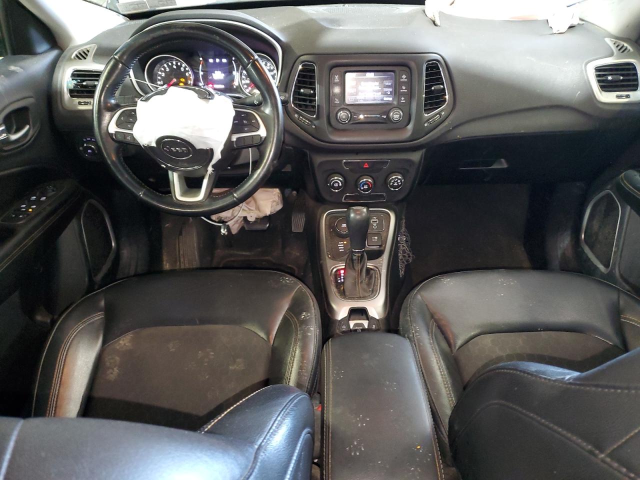 2018 Jeep Compass Latitude VIN: 3C4NJDBB7JT255791 Lot: 71089885