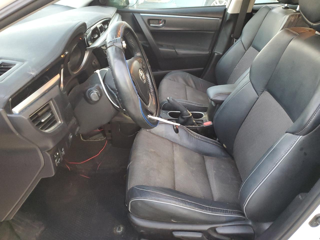 2014 Toyota Corolla L VIN: 5YFBURHE3EP030947 Lot: 81652075