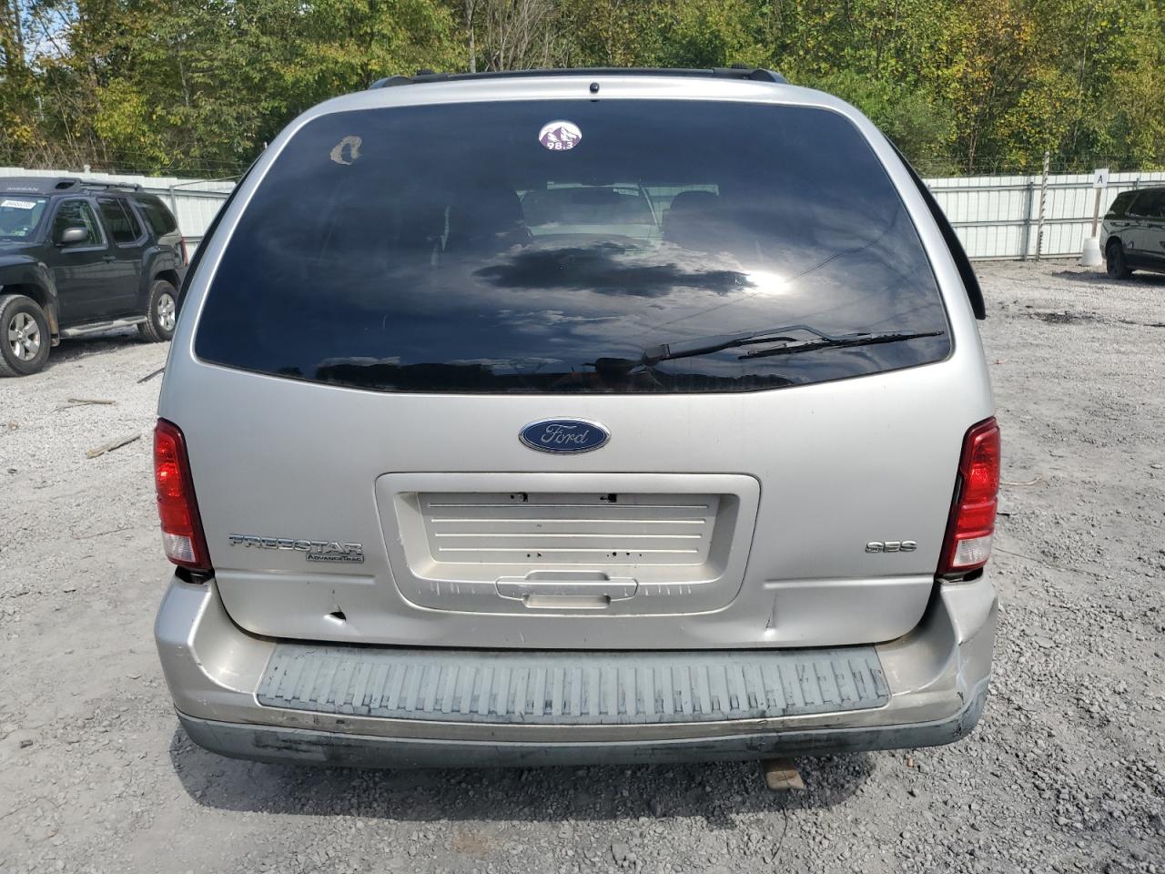 2004 Ford Freestar Ses VIN: 2FMDA57624BA38304 Lot: 84382235