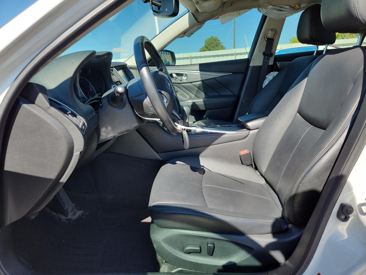 2015 Infiniti Q50 Base VIN: JN1BV7AR1FM419141 Lot: 80959395