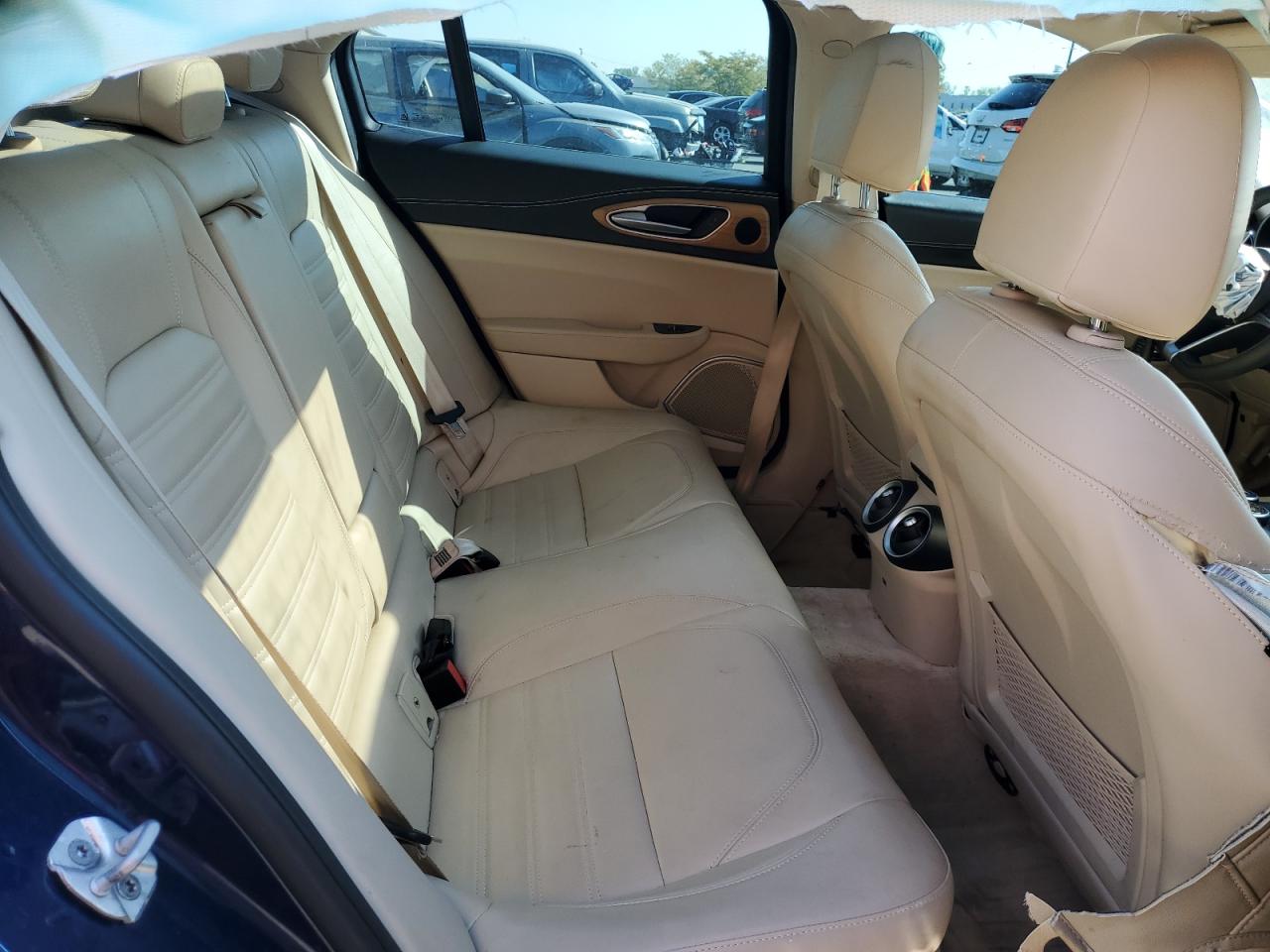 2017 Alfa Romeo Giulia Ti Q4 VIN: ZARFAEEN4H7559293 Lot: 80630305