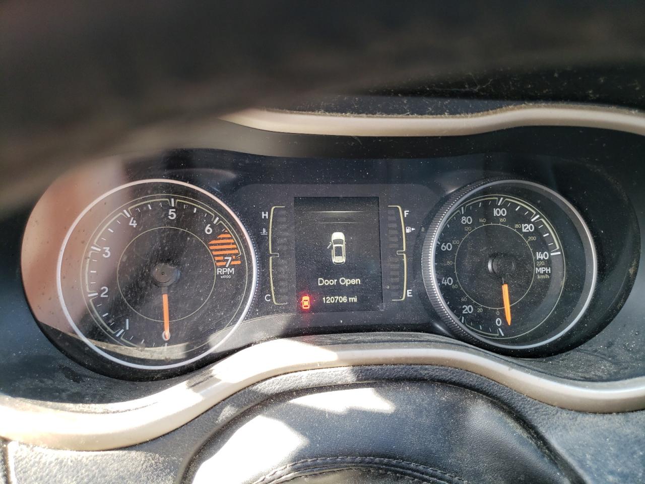 2016 Jeep Cherokee Latitude VIN: 1C4PJLCB8GW342250 Lot: 71993915