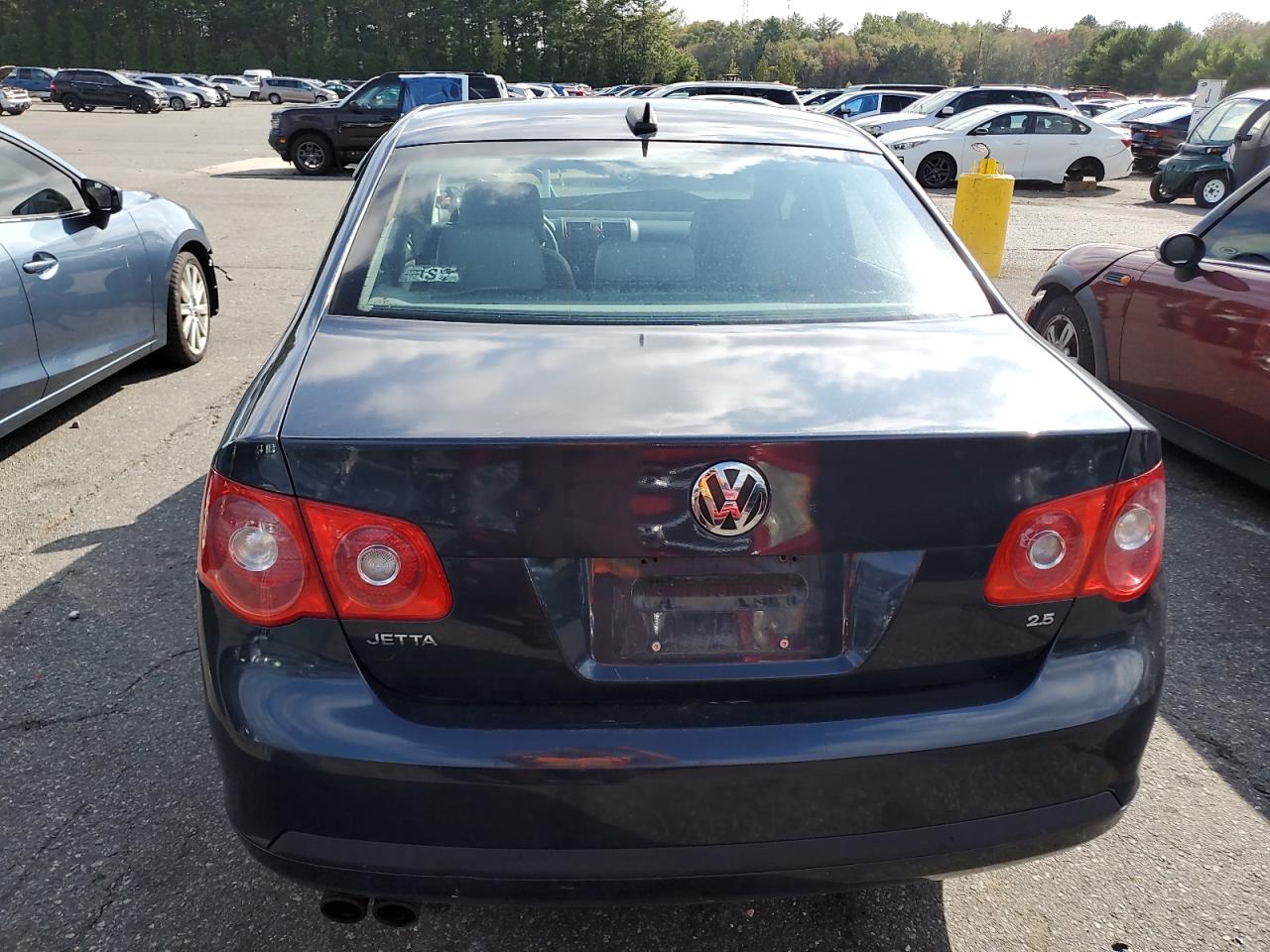 2006 Volkswagen Jetta 2.5 Option Package 1 VIN: 3VWSG71K46M657173 Lot: 81193465