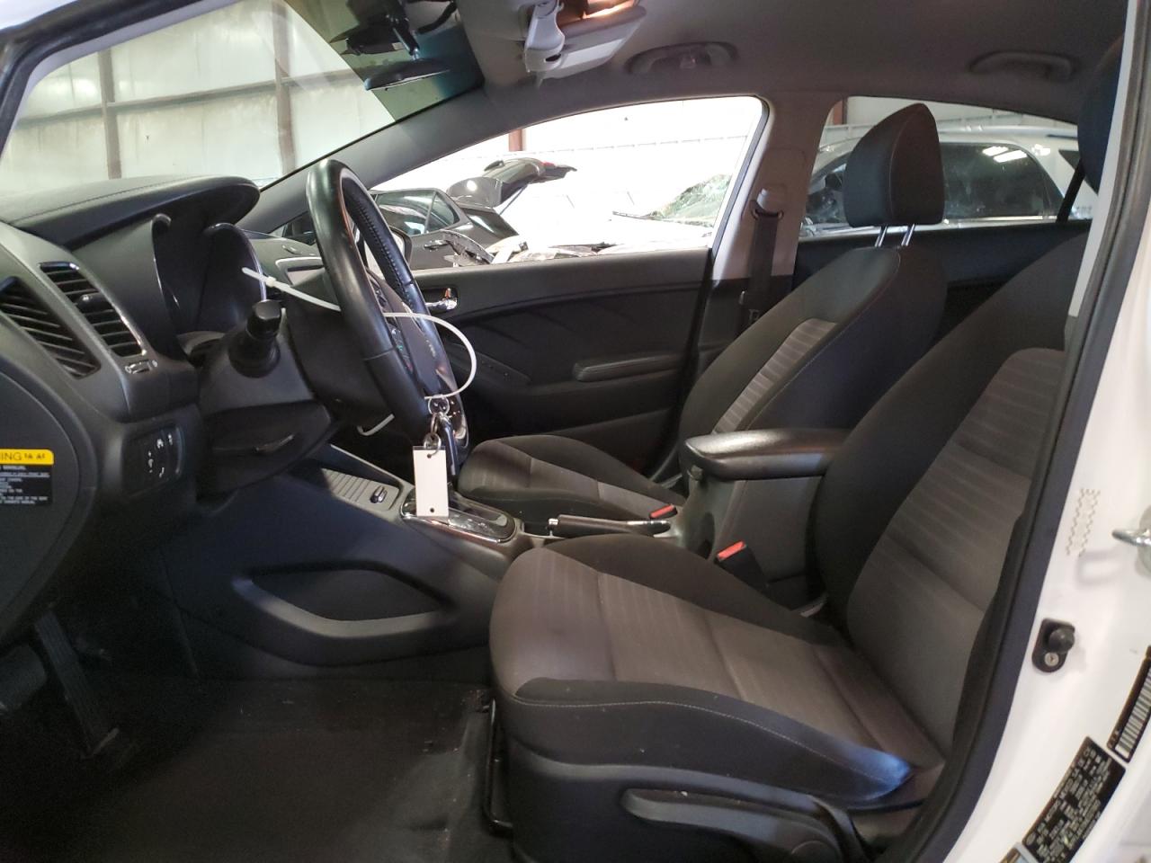 2017 Kia Forte Lx VIN: 3KPFL4A70HE027805 Lot: 71703125