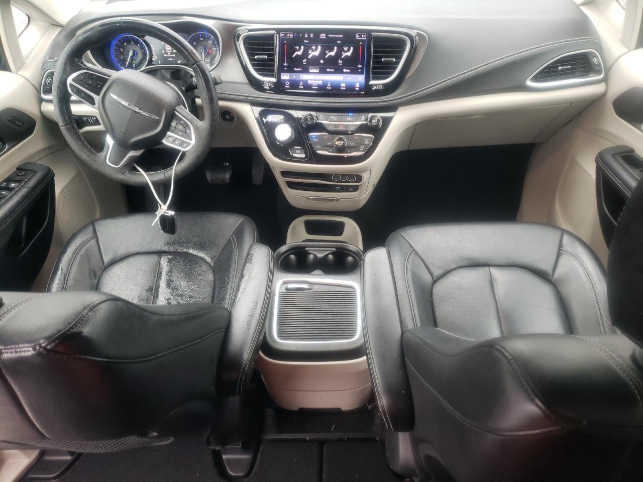 2022 Chrysler Pacifica Touring L VIN: 2C4RC1BG5NR126592 Lot: 81113415