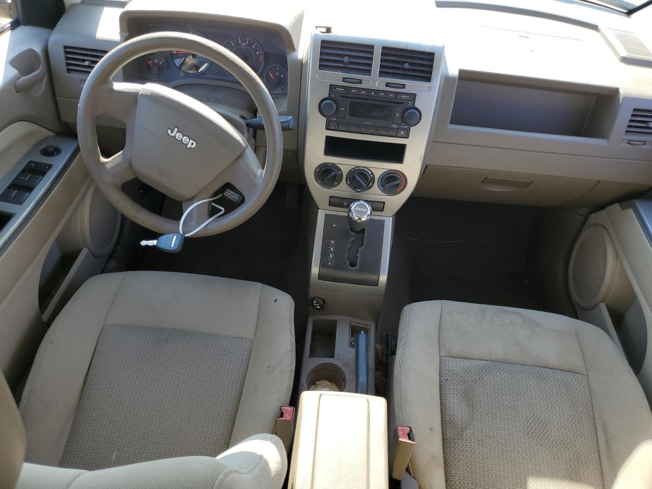 2007 Jeep Compass VIN: 1J8FT47W27D315204 Lot: 80205875