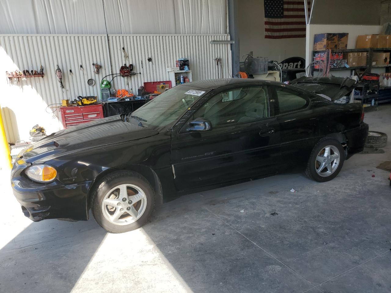 PONTIAC GRANDAM 2000. Lot# 82072995. VIN 1G2NW12E6YM781604. Photo 1