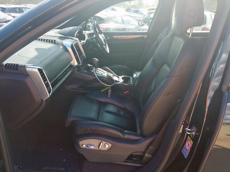 2017 PORSCHE CAYENNE V8 D S TIPTRONIC 
