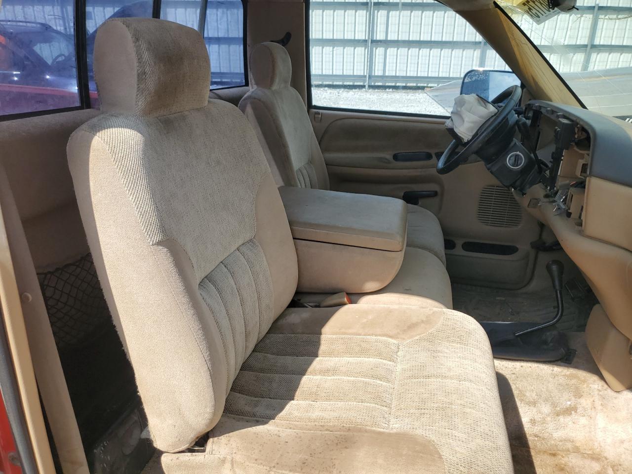 1997 Dodge Ram 1500 VIN: 1B7HF16ZXVS142896 Lot: 68548175