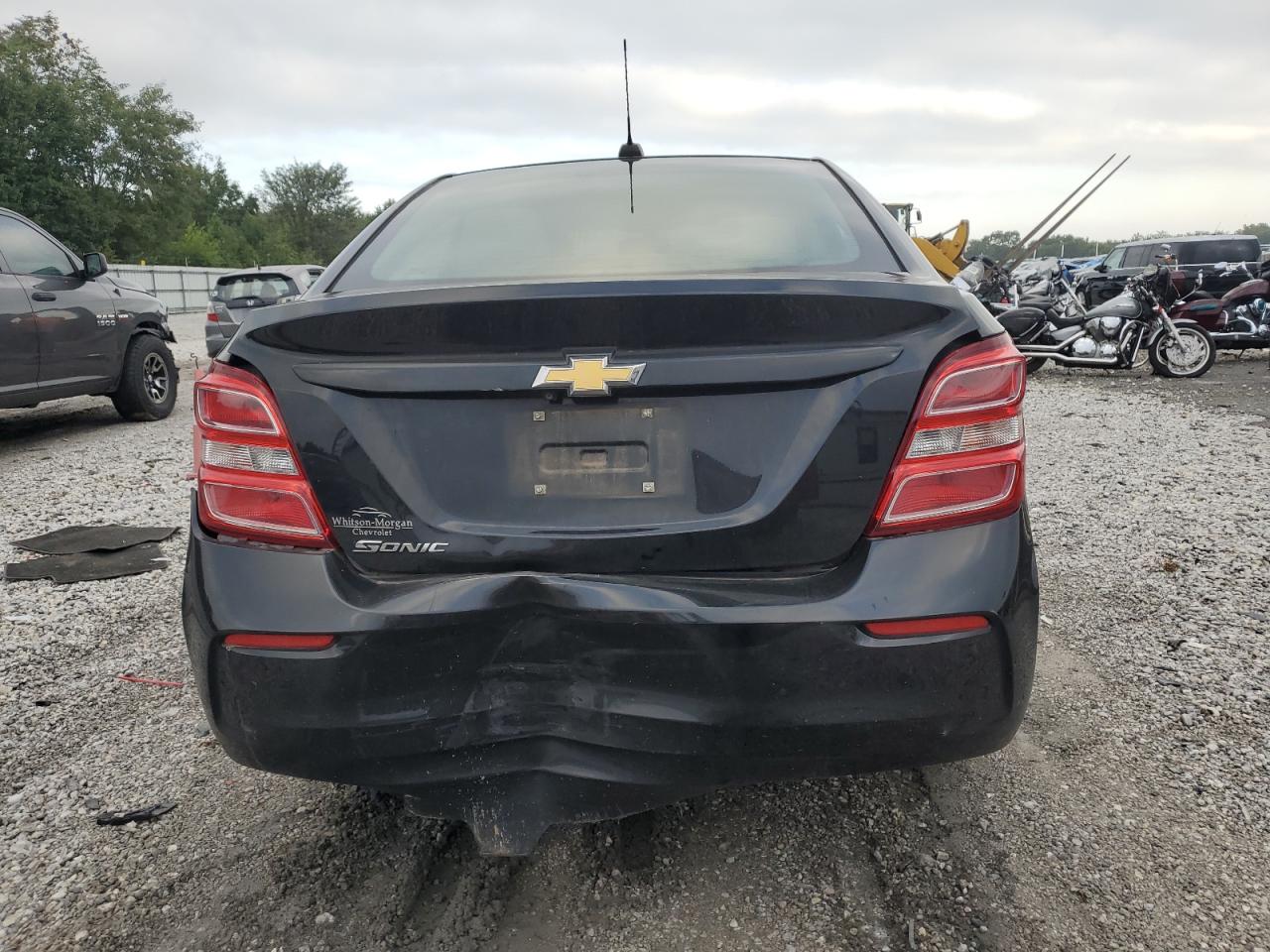 2019 Chevrolet Sonic Ls VIN: 1G1JB5SB6K4110582 Lot: 81670375