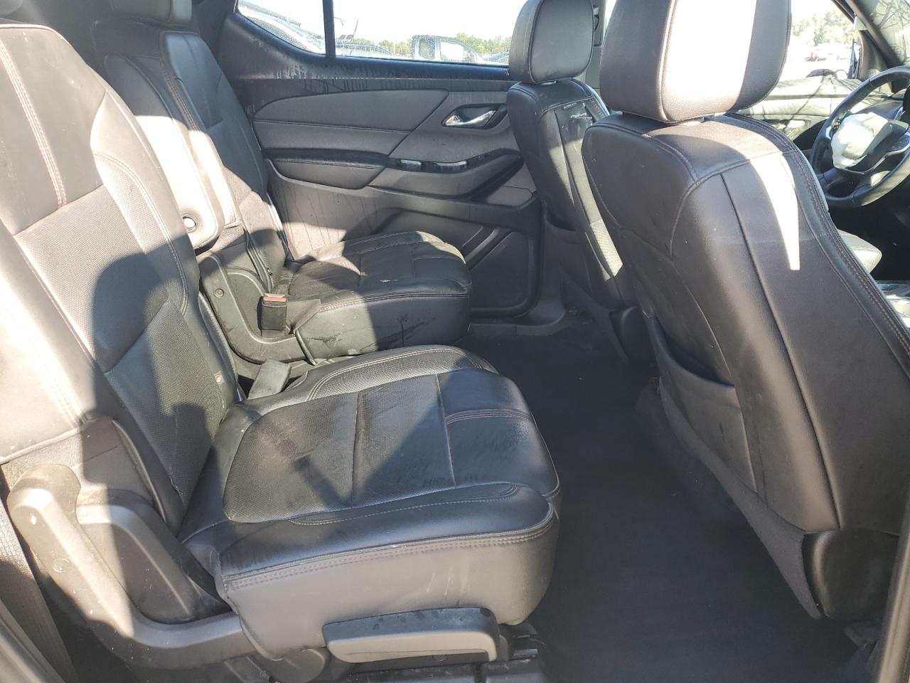2022 Chevrolet Traverse Rs VIN: 1GNEVJKW3NJ185037 Lot: 81604735