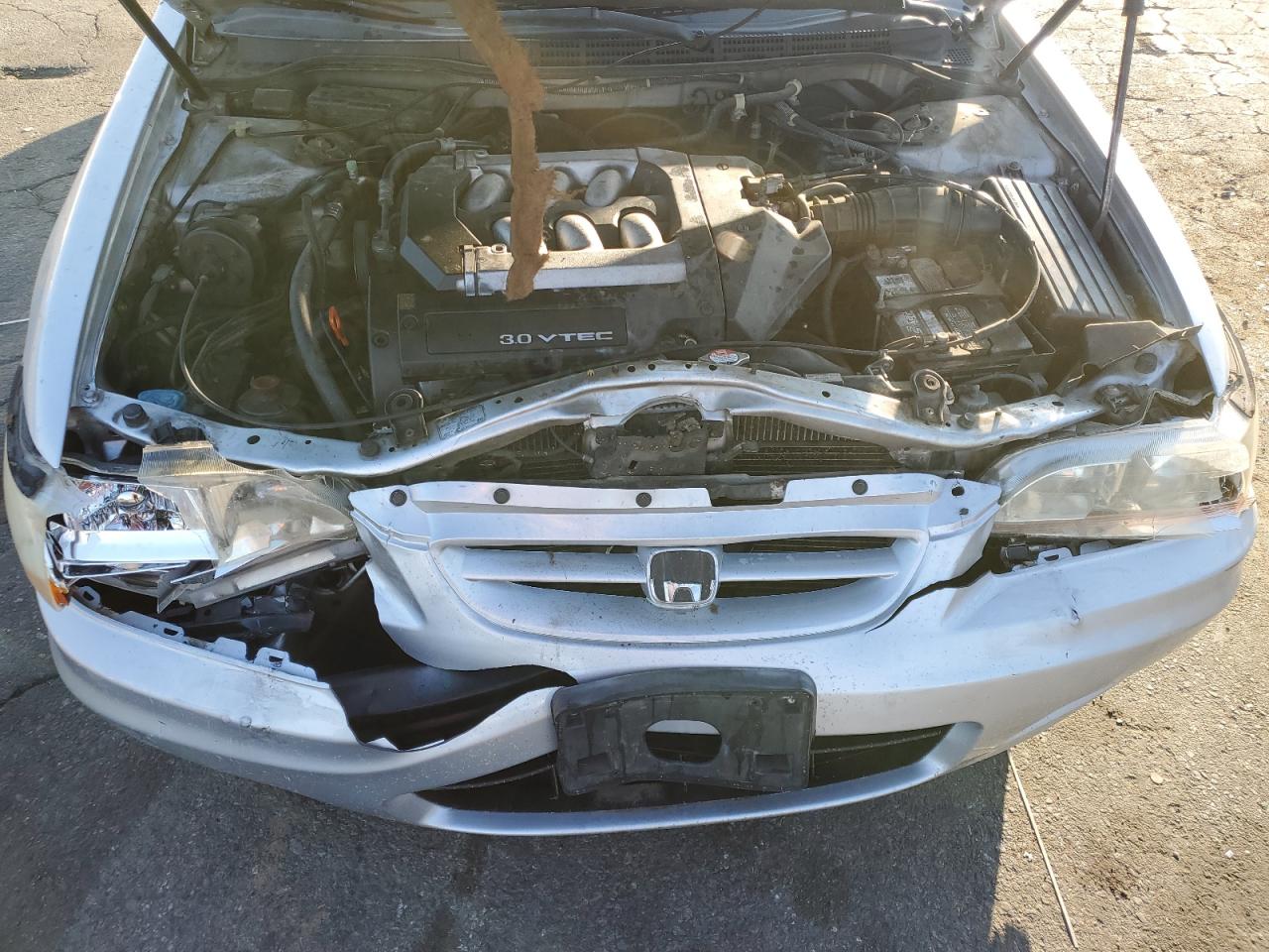 2002 Honda Accord Ex VIN: 1HGCG22572A008270 Lot: 81102335