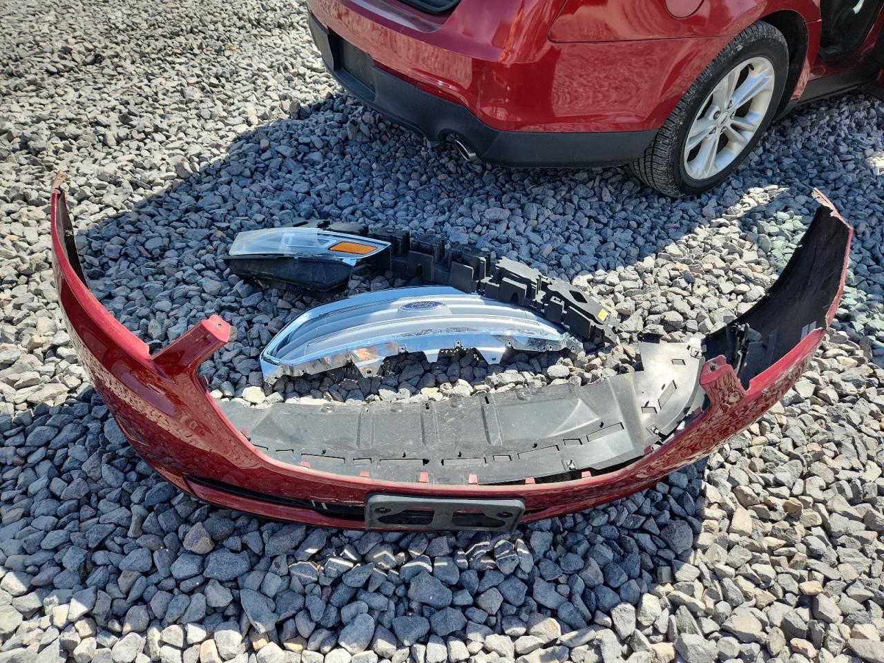 2013 Ford Taurus Sel VIN: 1FAHP2E85DG228944 Lot: 80210545