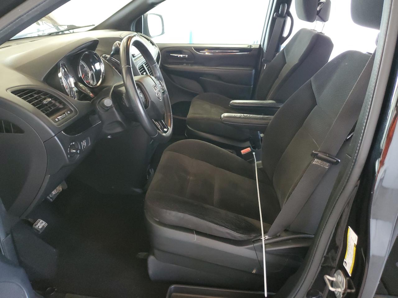 2018 Dodge Grand Caravan Se VIN: 2C4RDGBGXJR162367 Lot: 80071825