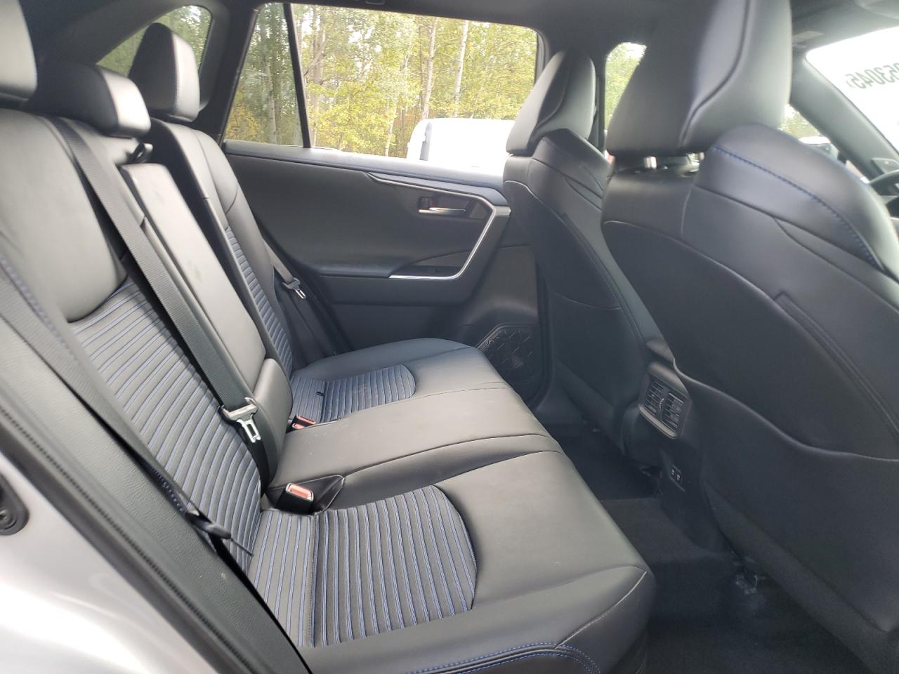 2021 Toyota Rav4 Xle VIN: 2T3RWRFV7MW123535 Lot: 71953045