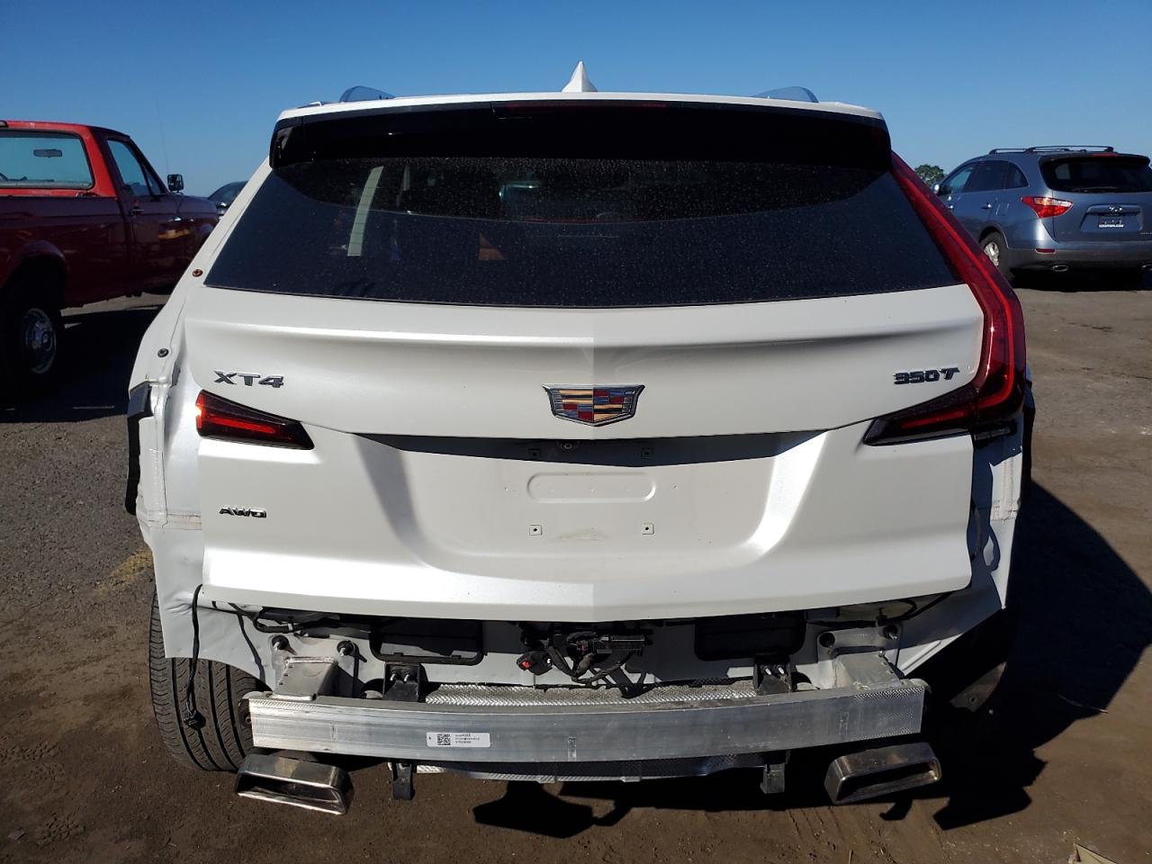 2022 Cadillac Xt4 Premium Luxury VIN: 1GYFZDR49NF105826 Lot: 80816215