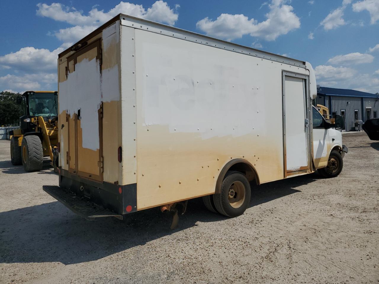 2021 GMC Savana Cutaway G3500 white null gas 7GZ37SC75MN001329 photo #4