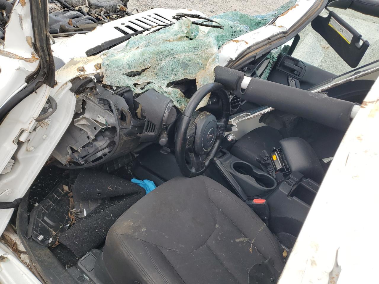 2018 Jeep Wrangler Sport VIN: 1C4GJWAG5JL923892 Lot: 81796055