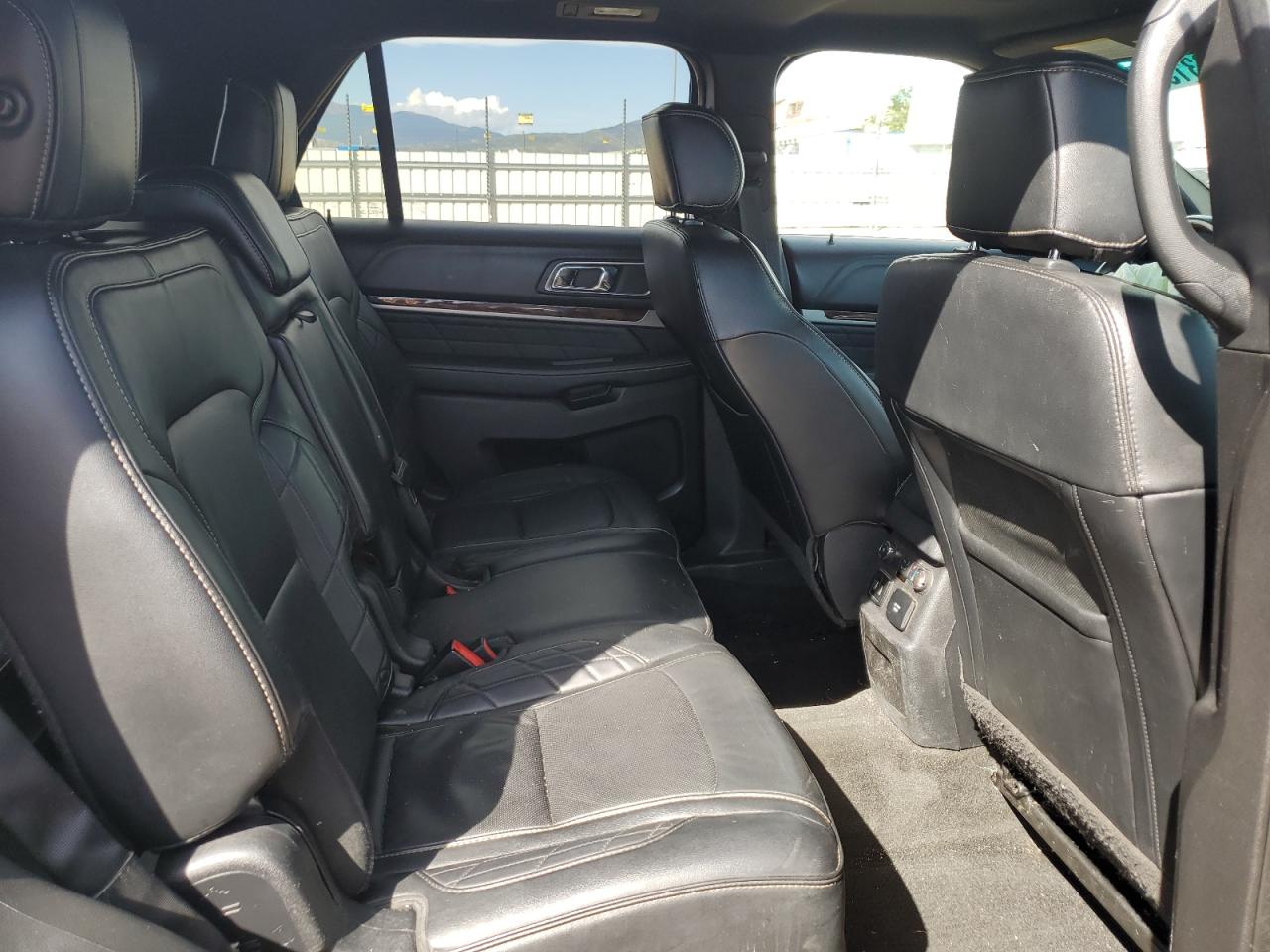 2016 Ford Explorer Platinum VIN: 1FM5K8HT4GGC04567 Lot: 81153315