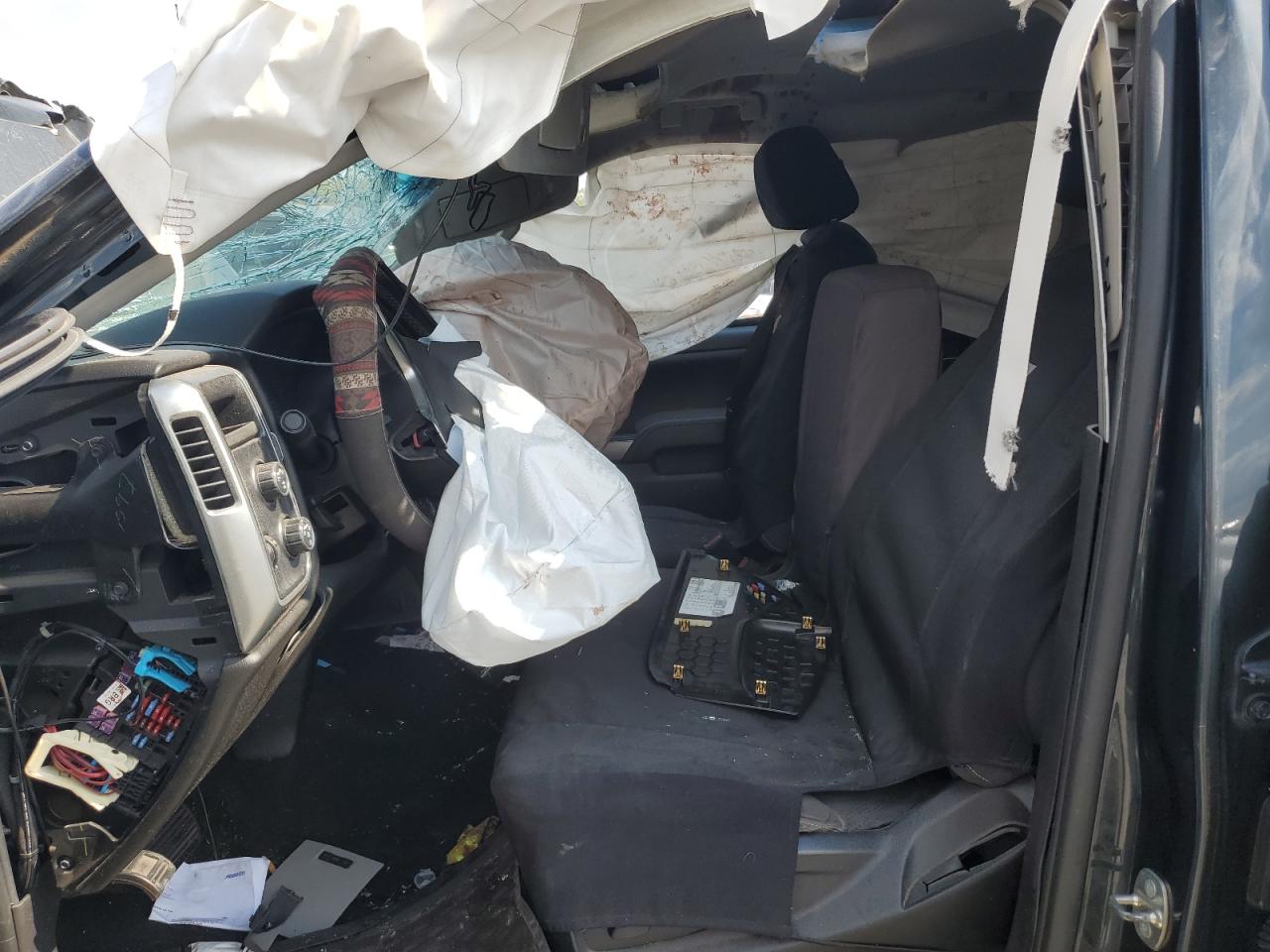 2018 Chevrolet Silverado K1500 Lt VIN: 3GCUKRECXJG228720 Lot: 80797395