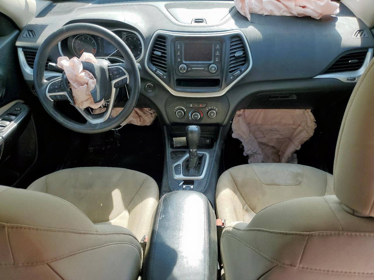 2015 Jeep Cherokee Sport VIN: 1C4PJLAB5FW766552 Lot: 81806715