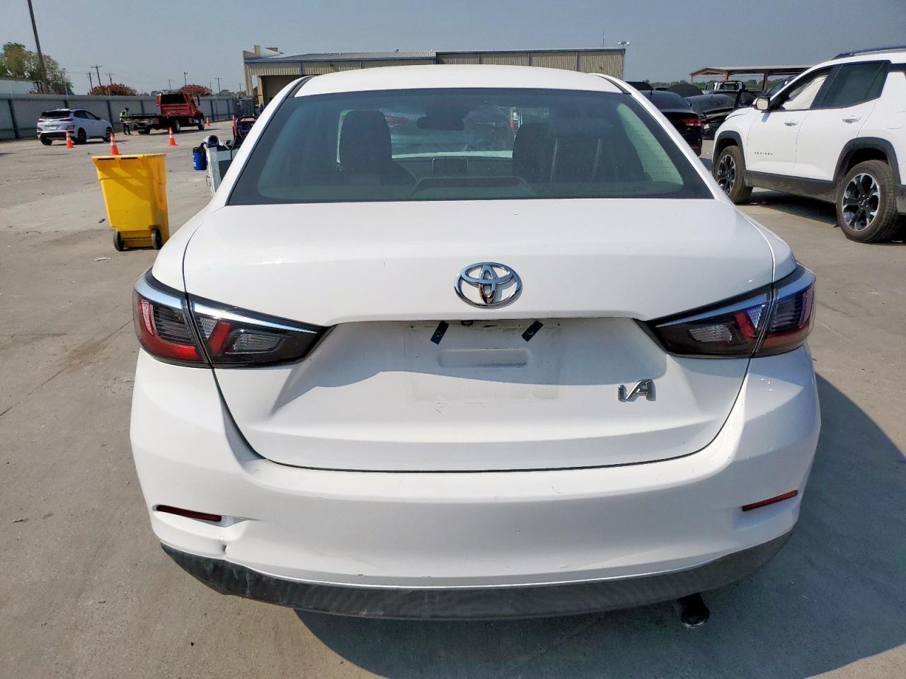 2017 Toyota Yaris Ia VIN: 3MYDLBYV2HY164891 Lot: 81601575