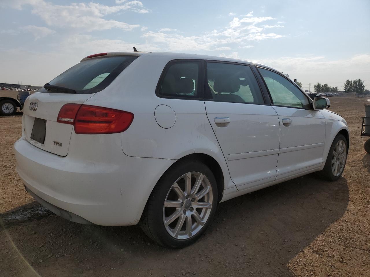 Фото: WAUNFCFM1BA078779