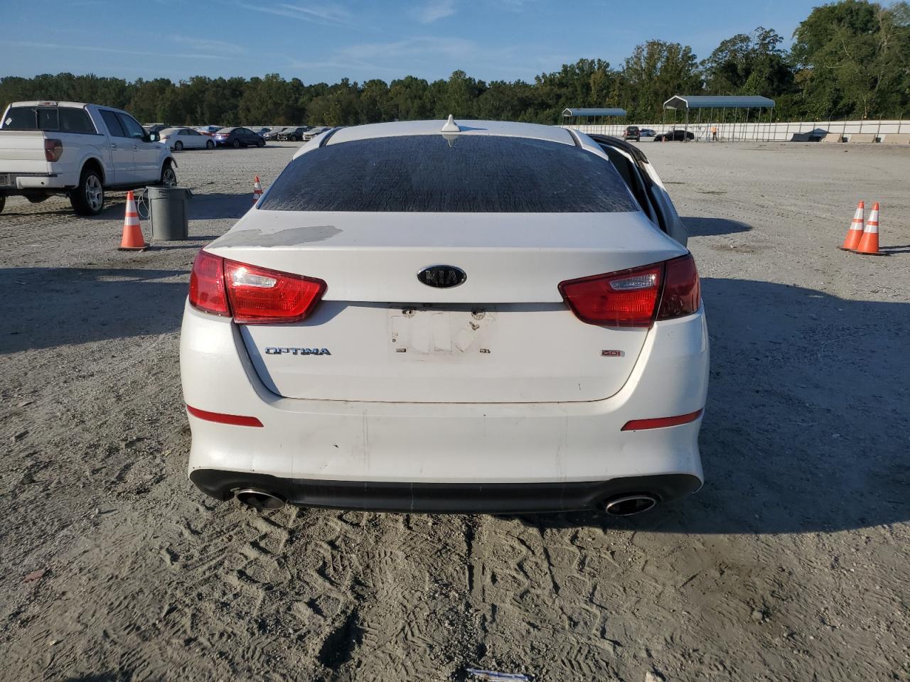 2015 Kia Optima Lx VIN: 5XXGM4A77FG396960 Lot: 70949235