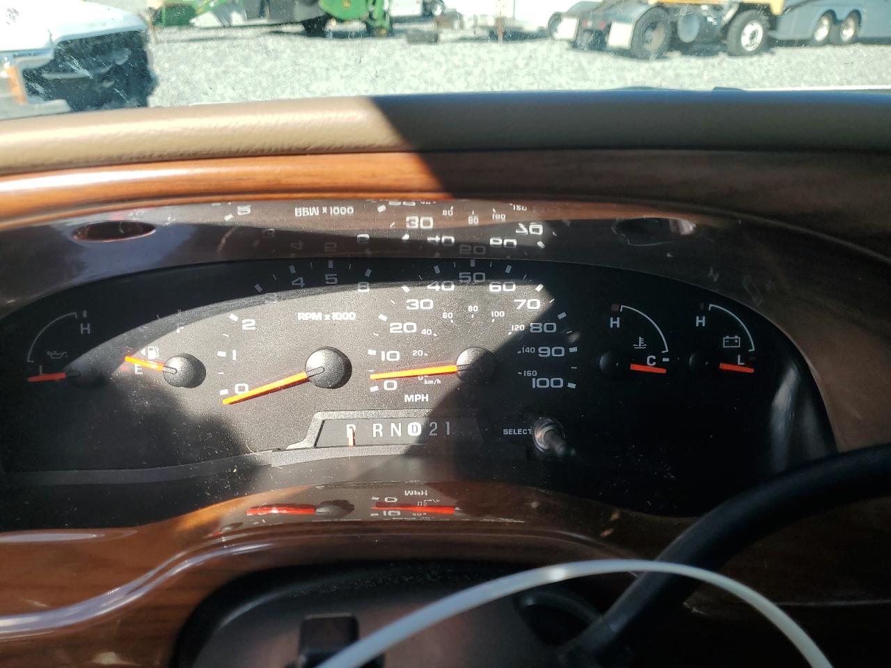 2004 Ford Econoline E150 Van VIN: 1FDRE14L94HA05946 Lot: 82127345