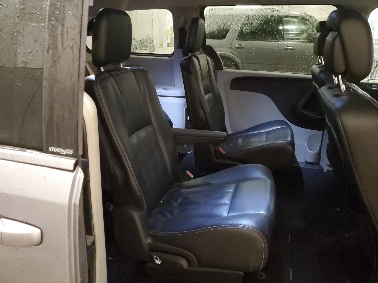 2014 Chrysler Town & Country Touring VIN: 2C4RC1BG0ER131618 Lot: 81752265