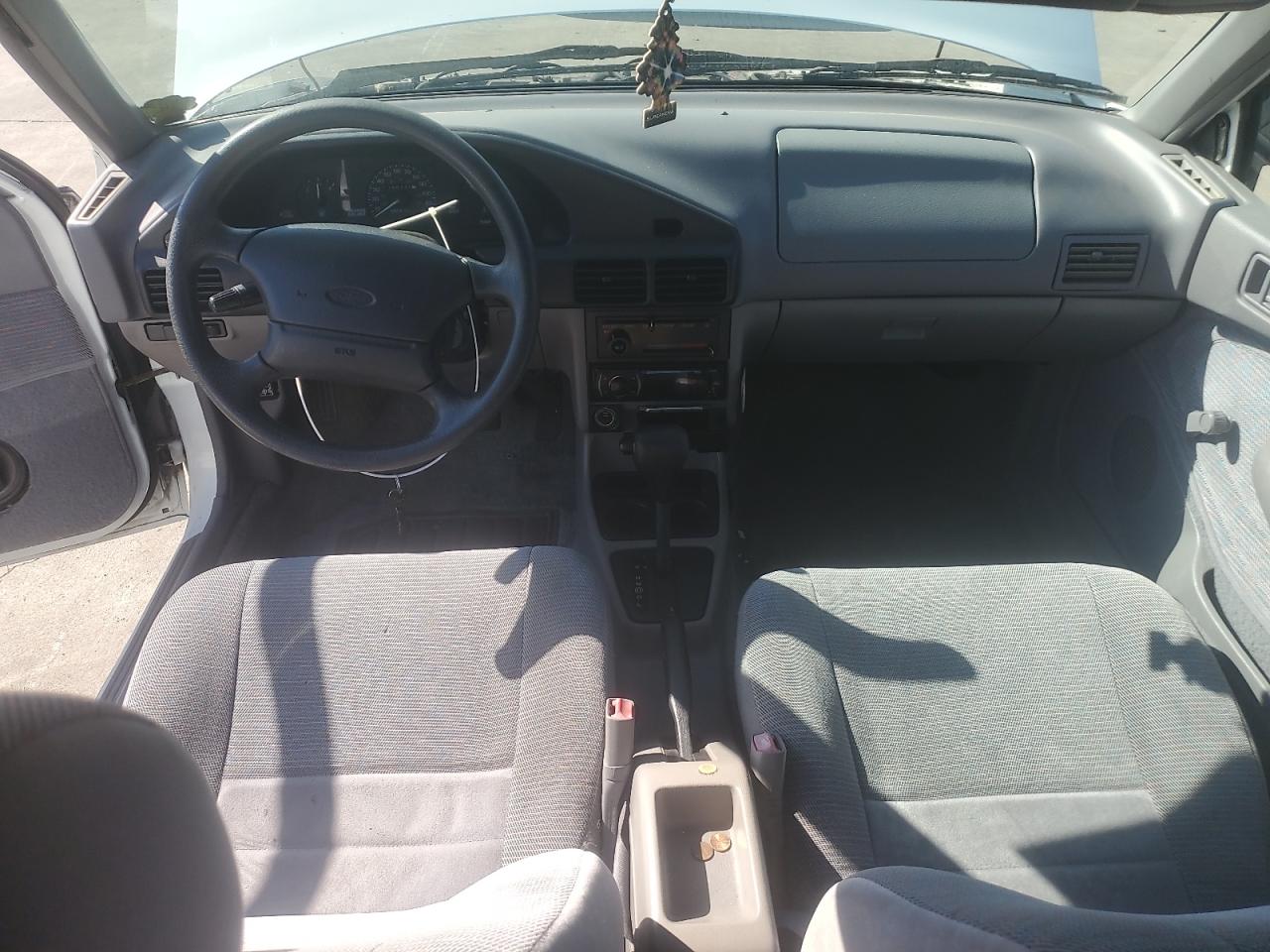 1996 Ford Escort Lx VIN: 3FASP13J6TR107918 Lot: 83764575
