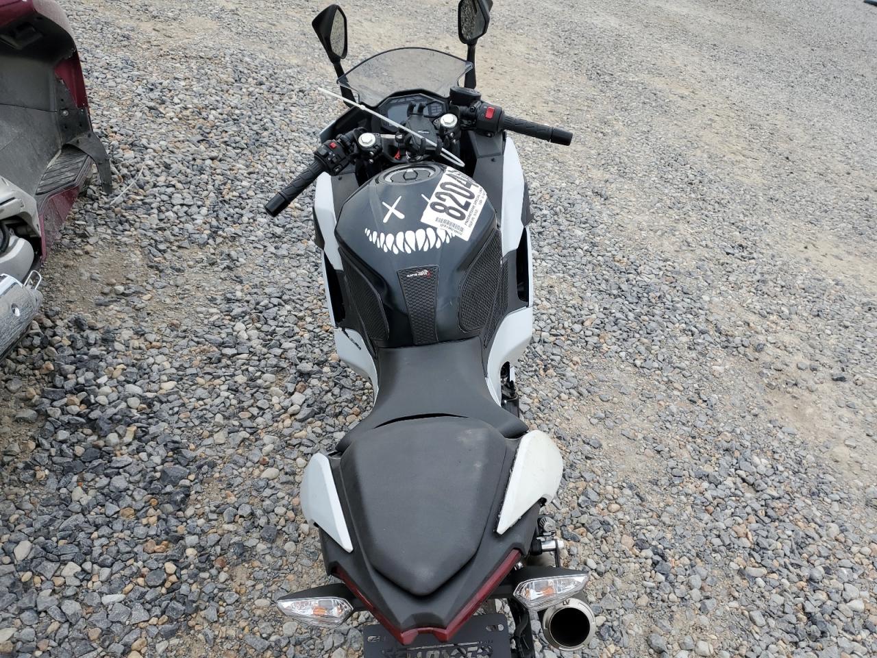 2025 Kawasaki Ex500 H VIN: ML5EXGH15SDA35410 Lot: 82040415