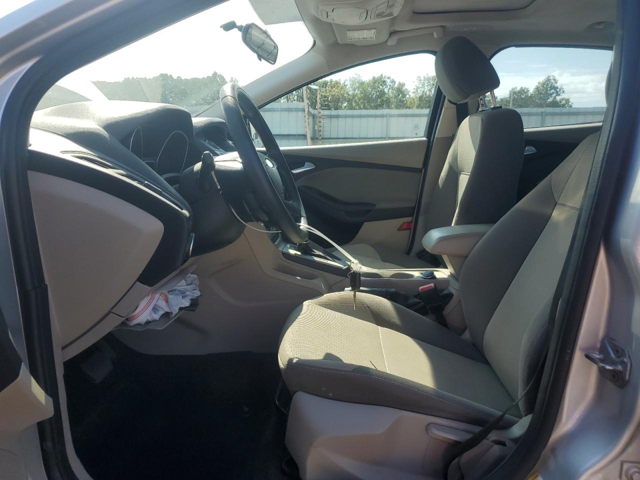 2014 Ford Focus Se VIN: 1FADP3F29EL242367 Lot: 81466975