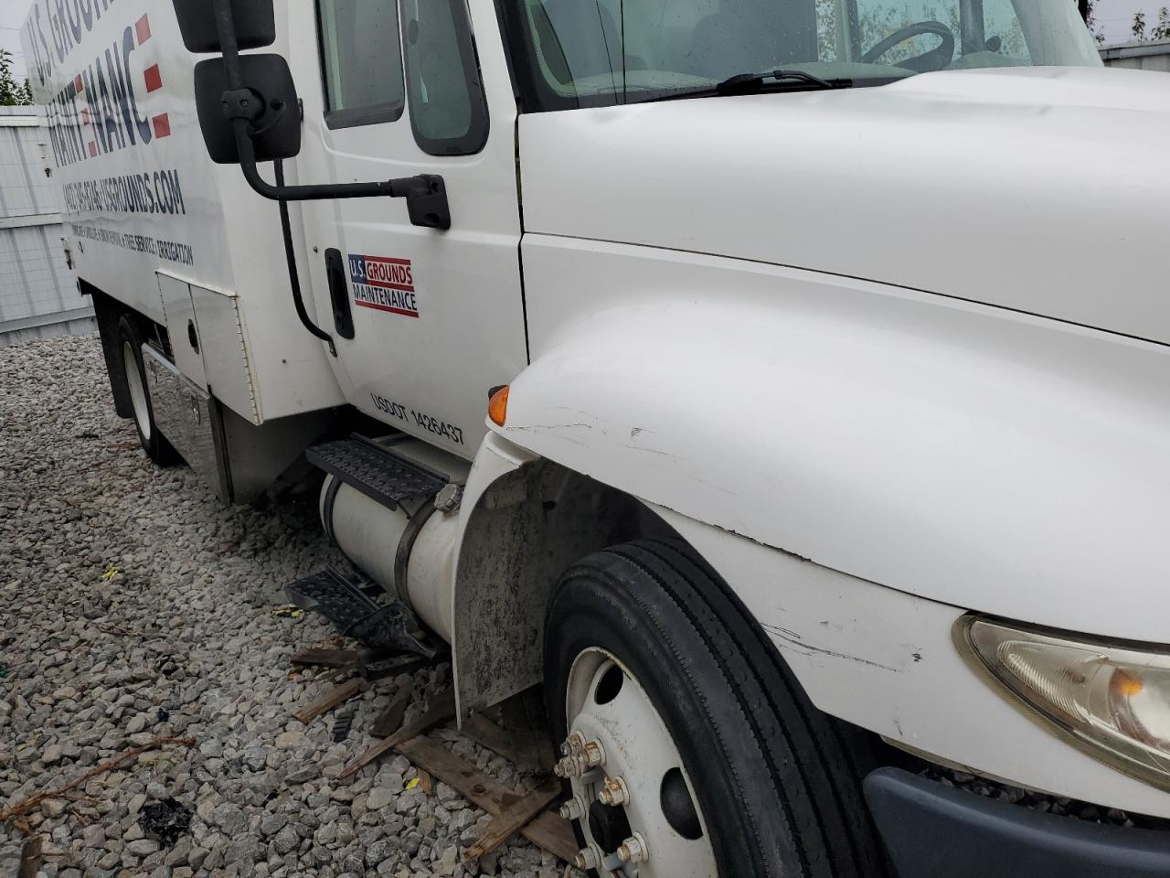 2011 International 4300 Chipper Truck VIN: 1HTMMAALXBH316145 Lot: 72010075