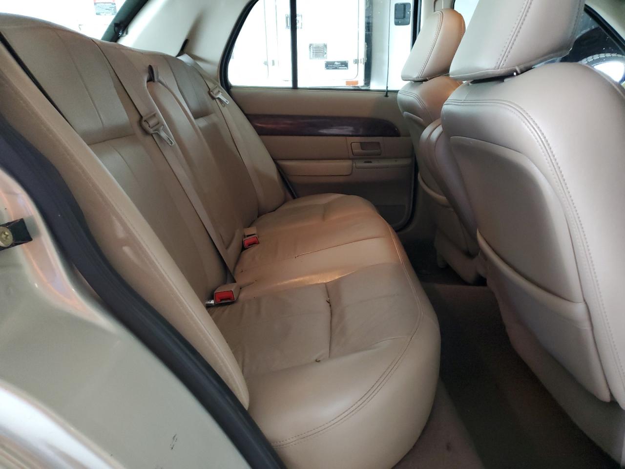 2004 Mercury Grand Marquis Gs VIN: 2MEFM74W84X676434 Lot: 71362615