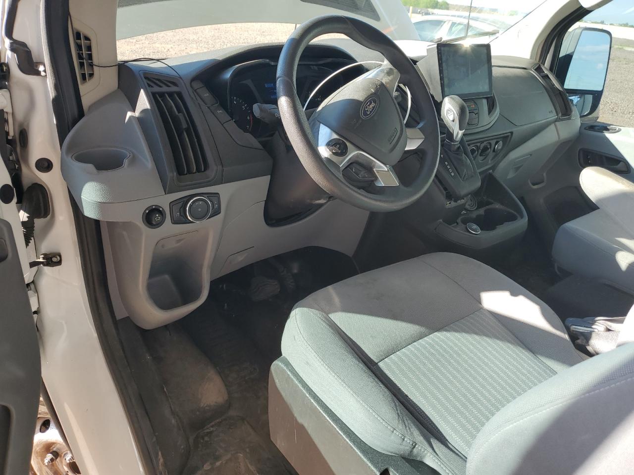 2017 Ford Transit T-250 VIN: 1FTYR2CG4HKA49618 Lot: 80627265