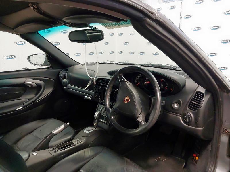 2004 PORSCHE  