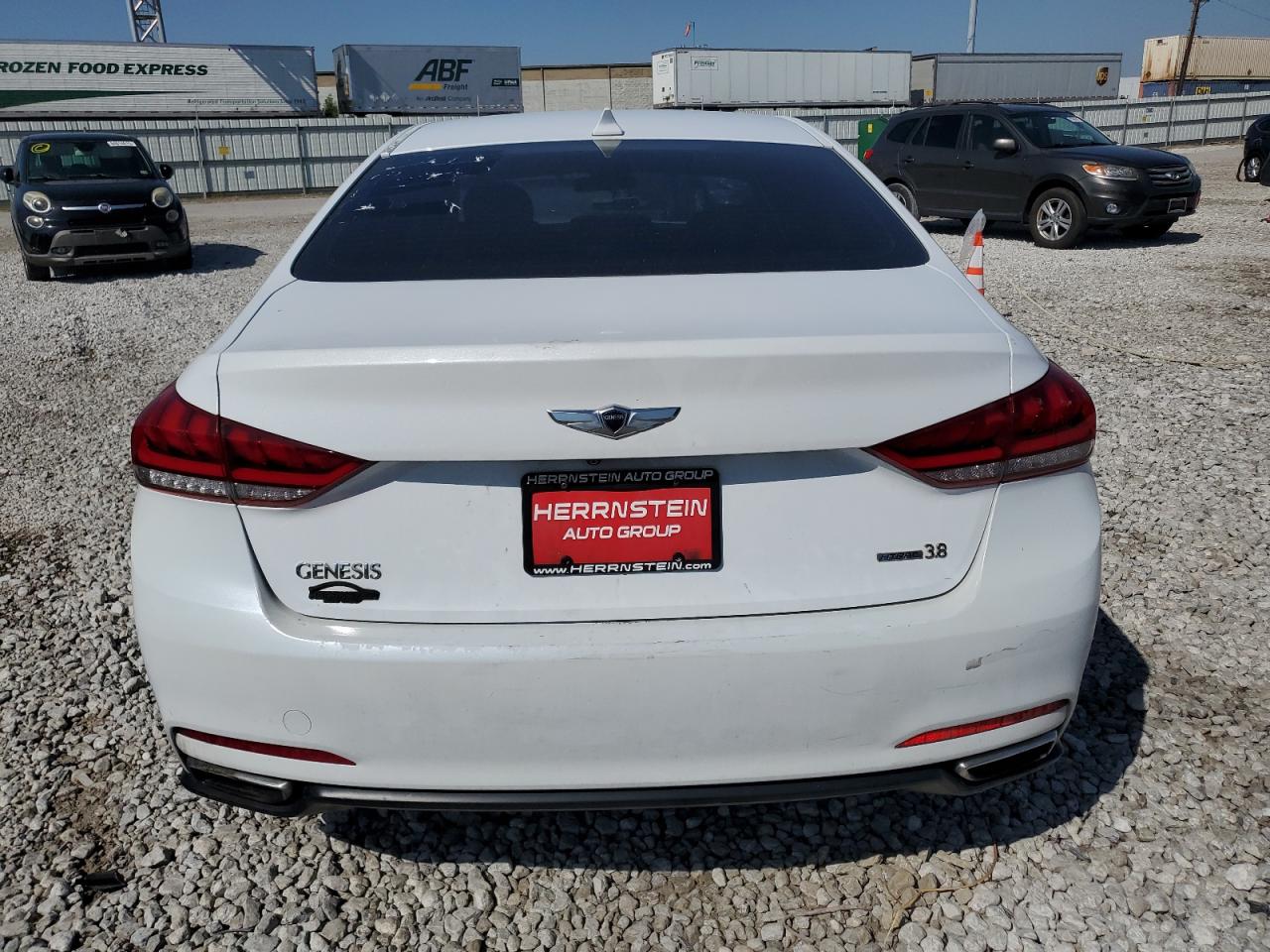 2016 Hyundai Genesis 3.8L VIN: KMHGN4JE5GU140593 Lot: 84387565