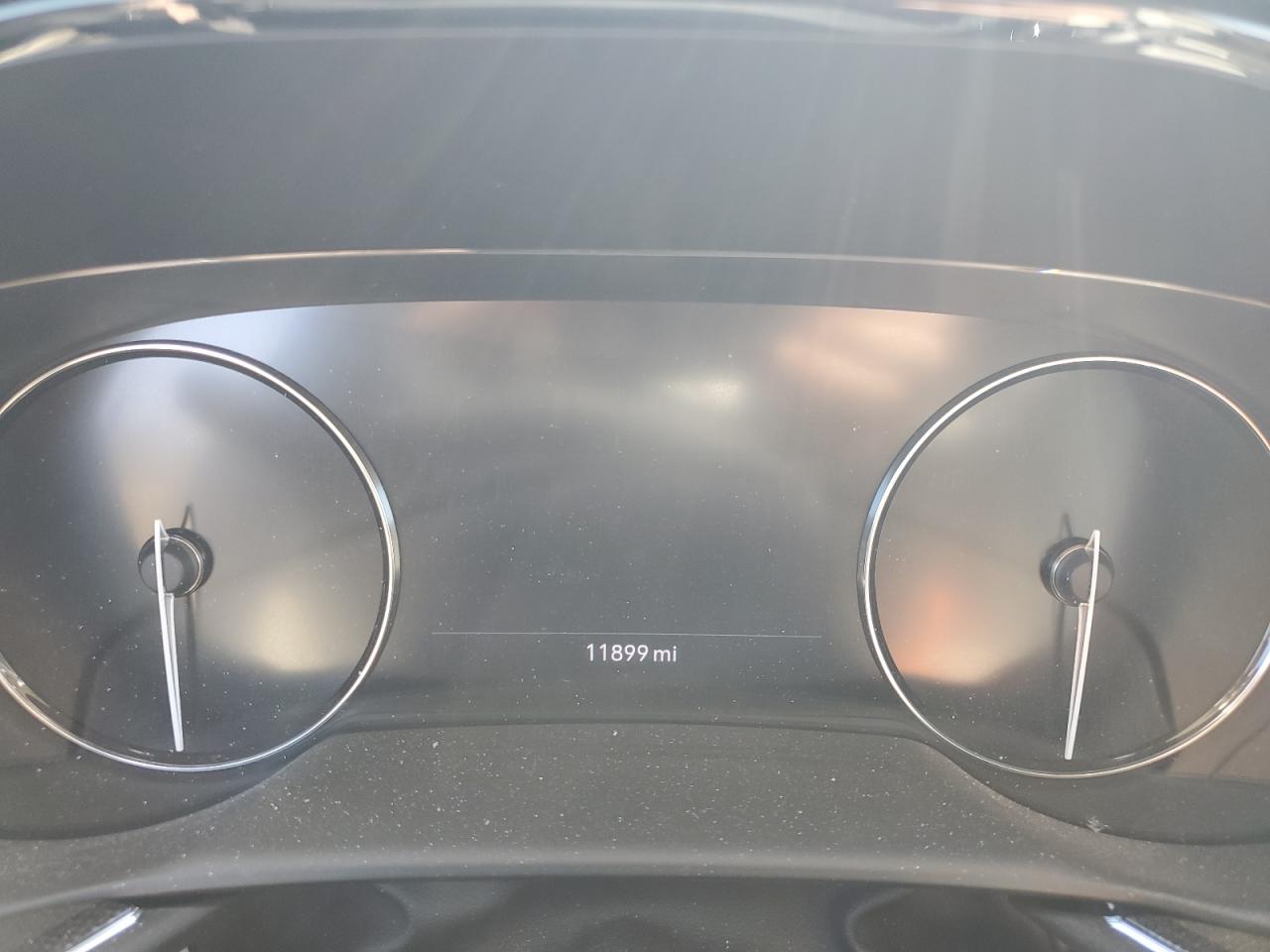 2023 Buick Envision Preferred VIN: LRBAZLR40PD018887 Lot: 81561665